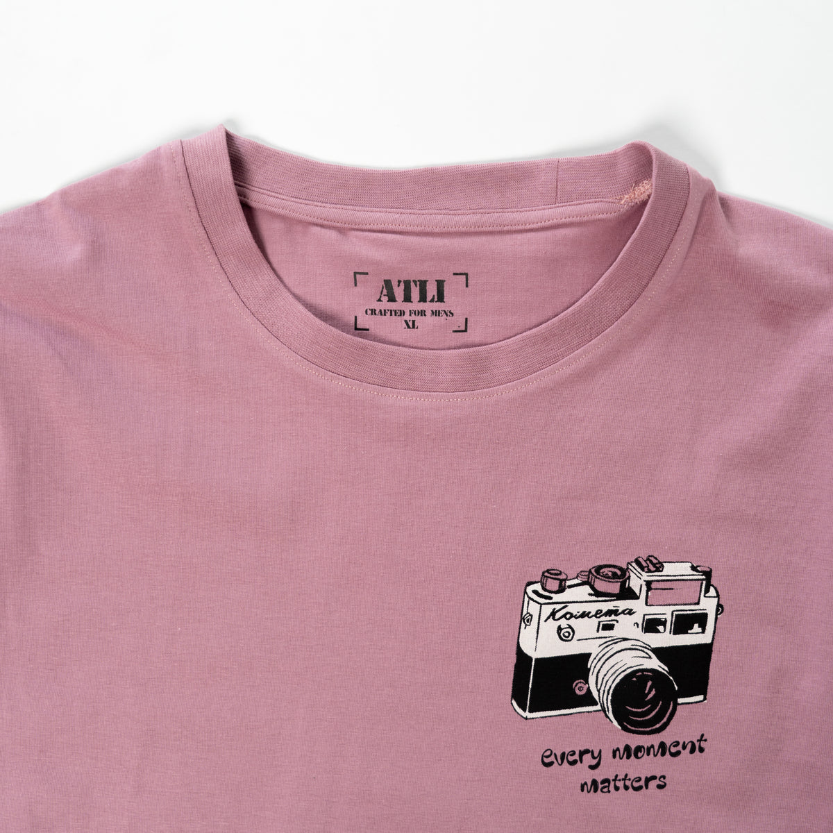 Vintage Camera Printed T-shirt