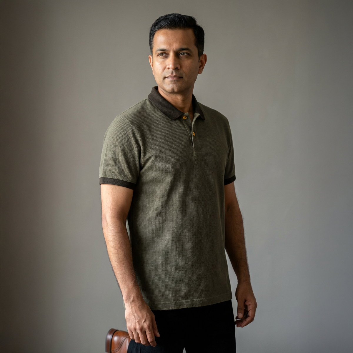 Men’s Olive Green Cotton Polo T-Shirt with Contrast Collar